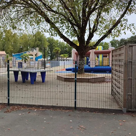 Mobil-home Dans 4 Etoiles Entre Et Foret A Saint-hilaire De Riez Kemp Saint-Hilaire-de-Riez
